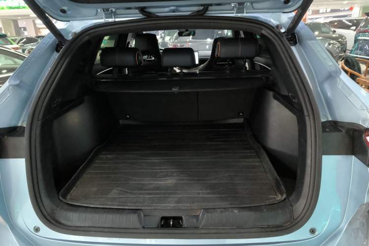 Used BYD Song PLUS New Energy 2023 Champion Edition EV 520KM Prestige Model Trunk