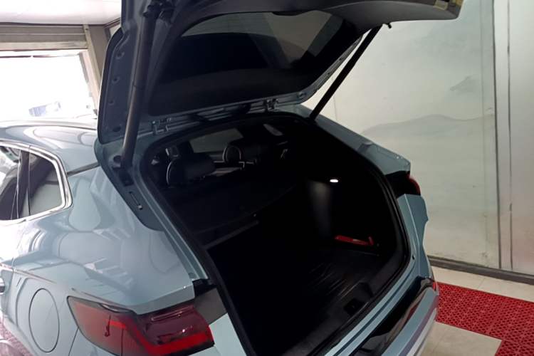 Used BYD Song PLUS New Energy 2023 Champion Edition EV 520KM Prestige Model Trunk