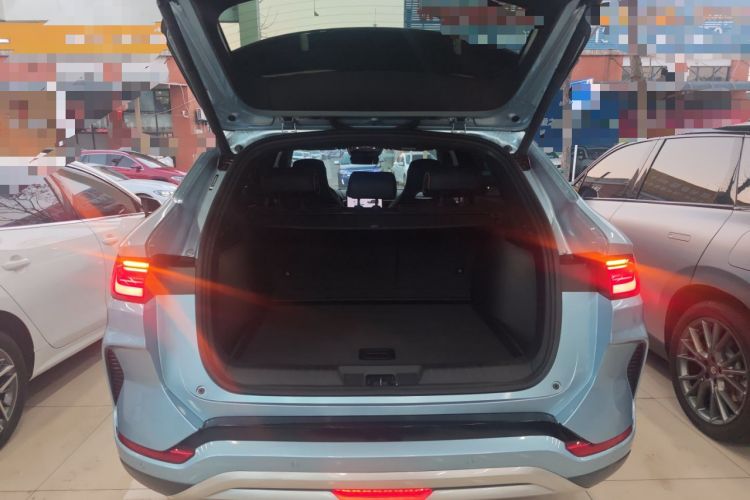 Used BYD Song PLUS New Energy 2023 Champion Edition EV 520KM Prestige Model Trunk