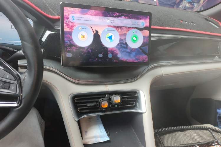 Used BYD Song PLUS New Energy 2023 Champion Edition DM-i 110KM Flagship Model Audio And AC Panel