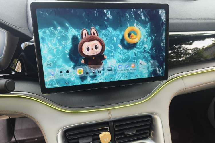 Used BYD Song PLUS New Energy 2023 Champion Edition DM-i 110KM Flagship Model Audio And AC Panel