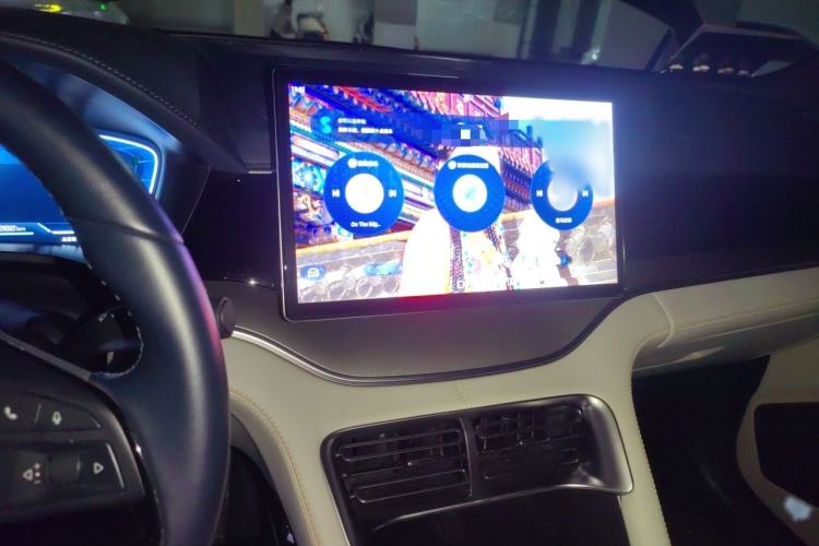 Used BYD Song PLUS New Energy 2023 Champion Edition EV 520KM Prestige Model Audio And AC Panel