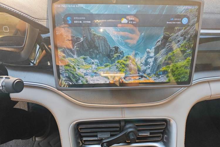 Used BYD Song PLUS New Energy 2023 Champion Edition DM-i 110KM Flagship Model Audio And AC Panel