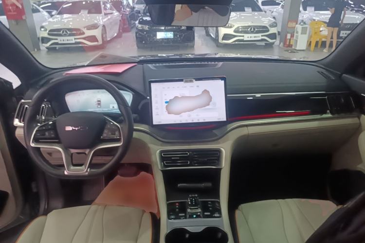 Used BYD Song PLUS New Energy 2023 Champion Edition DM-i 110KM Flagship PLUS Center Console