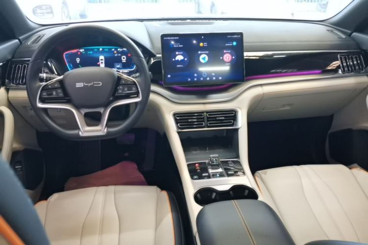 Used BYD Song PLUS New Energy 2023 Champion Edition DM-i 150KM Flagship PLUS Center Console