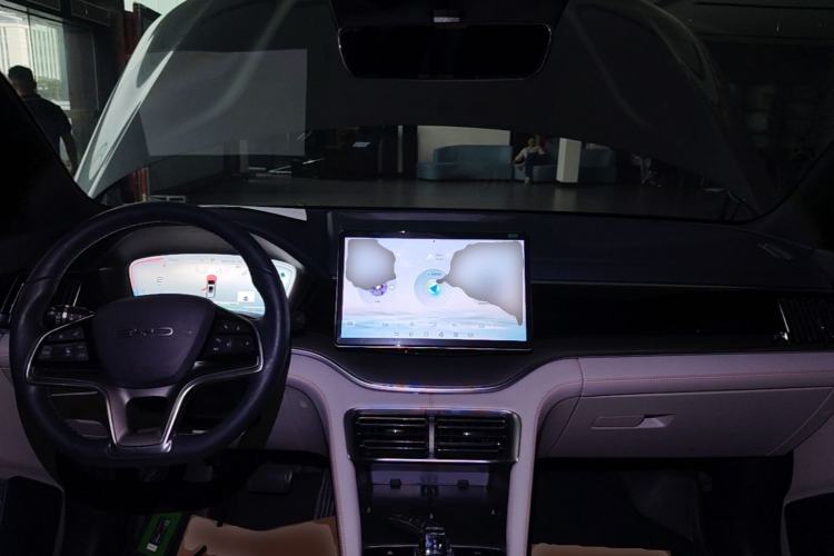 Used BYD Song PLUS New Energy 2023 Champion Edition DM-i 150KM Flagship PLUS Center Console