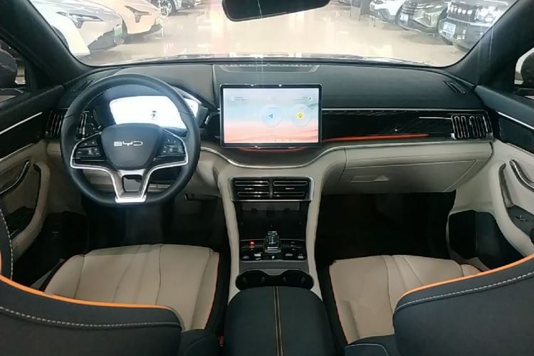 Used BYD Song PLUS New Energy 2023 Champion Edition DM-i 150KM Flagship PLUS Center Console