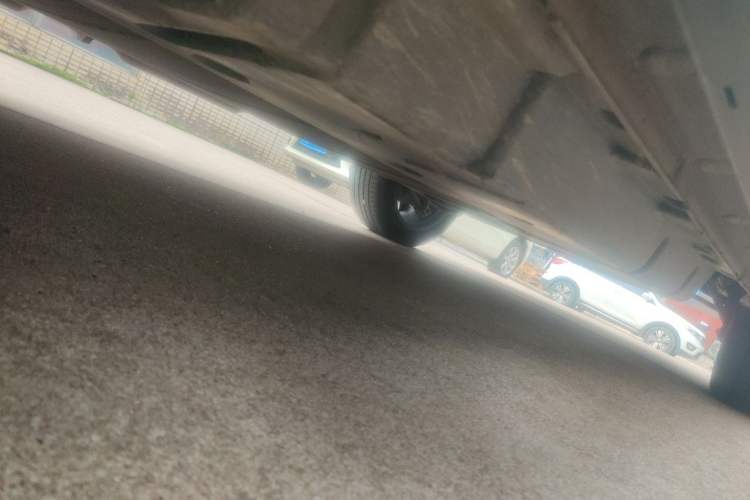 Used BYD Song PLUS New Energy 2023 Champion Edition DM-i 110KM Flagship PLUS Chassis Front Left