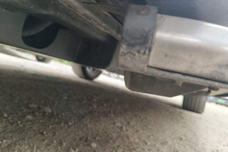 Used BYD Song PLUS New Energy 2023 Champion Edition DM-i 150KM Flagship PLUS Chassis Front Left