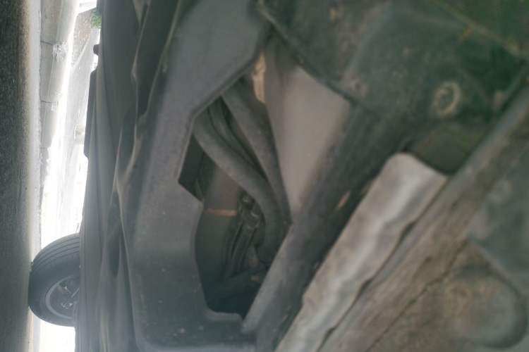 Used BYD Song PLUS New Energy 2023 Champion Edition DM-i 110KM Flagship Model Chassis Front Left