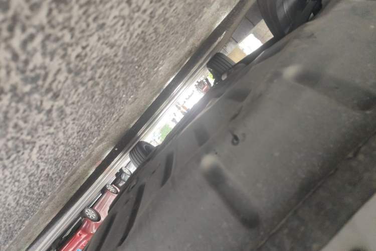 Used BYD Song PLUS New Energy 2023 Champion Edition DM-i 110KM Flagship Model Chassis Front