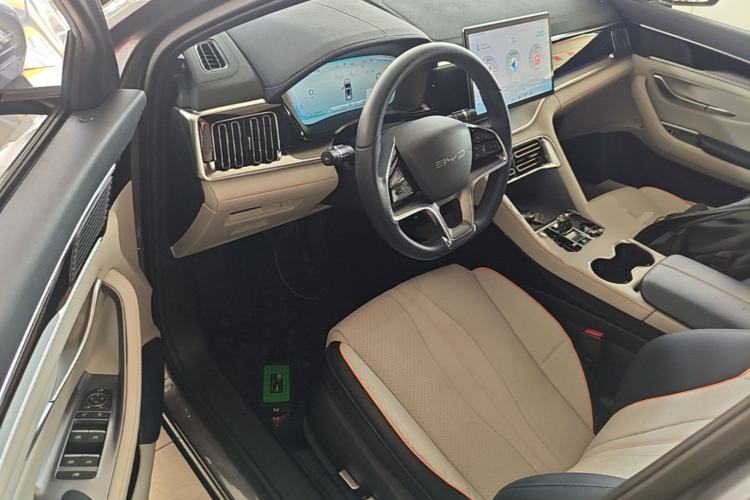 Used BYD Song PLUS New Energy 2023 Champion Edition DM-i 110KM Flagship PLUS Driver Seat