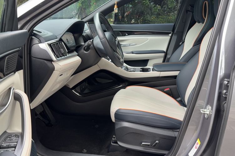 Used BYD Song PLUS New Energy 2023 Champion Edition DM-i 110KM Flagship PLUS Driver Seat