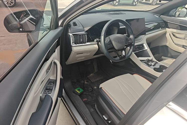 Used BYD Song PLUS New Energy 2023 Champion Edition EV 520KM Prestige Model Driver Seat