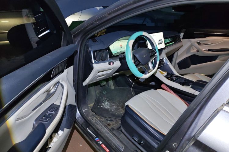 Used BYD Song PLUS New Energy 2023 Champion Edition EV 520KM Flagship Model Driver Seat