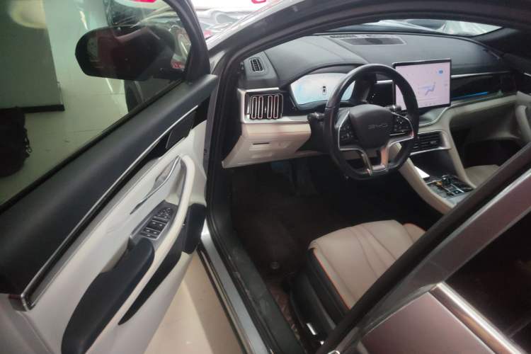 Used BYD Song PLUS New Energy 2023 Champion Edition DM-i 110KM Flagship PLUS Driver Seat