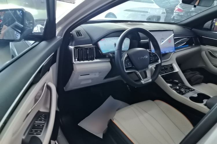 Used BYD Song PLUS New Energy 2023 Champion Edition DM-i 110KM Flagship PLUS Driver Seat