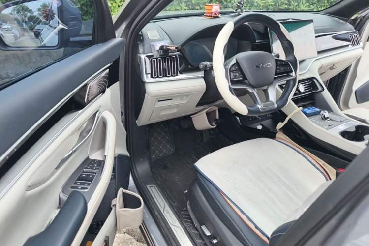 Used BYD Song PLUS New Energy 2023 Champion Edition DM-i 150KM Flagship PLUS Driver Seat