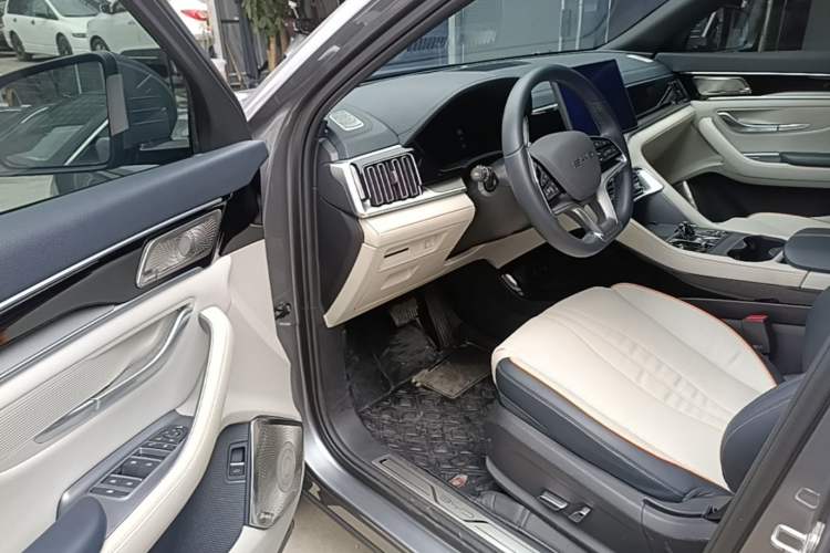 Used BYD Song PLUS New Energy 2023 Champion Edition DM-i 150KM Flagship PLUS Driver Seat