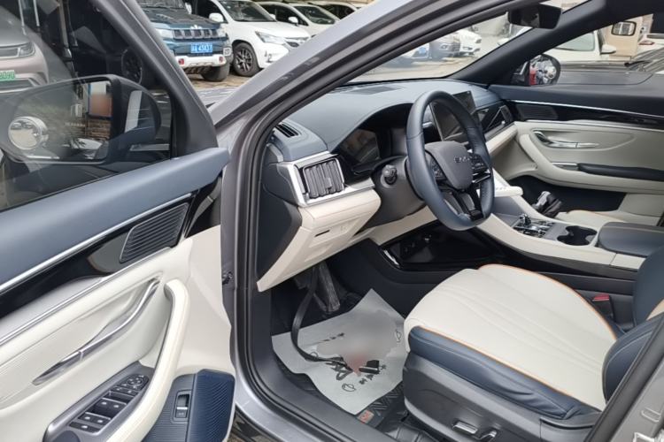 Used BYD Song PLUS New Energy 2023 Champion Edition DM-i 110KM Flagship Model Driver Seat