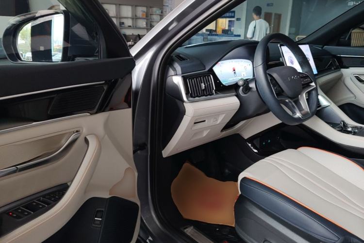Used BYD Song PLUS New Energy 2023 Champion Edition DM-i 150KM Flagship PLUS Driver Seat