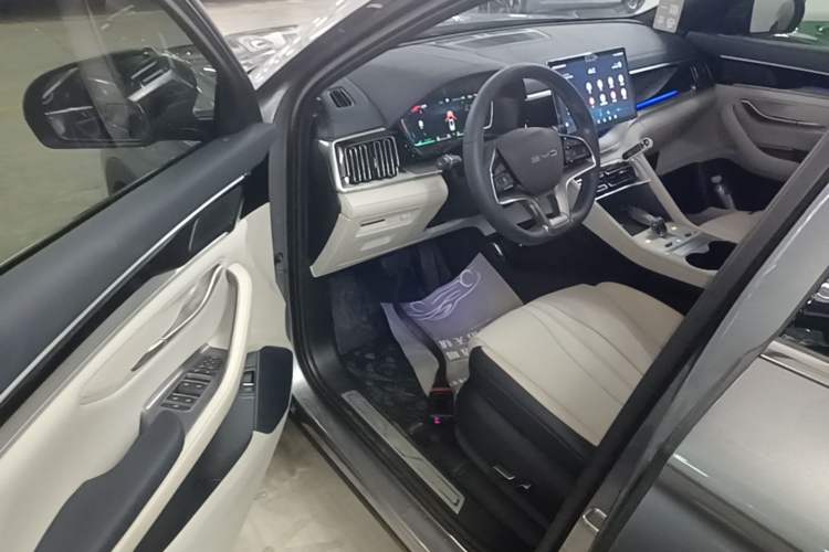 Used BYD Song PLUS New Energy 2023 Champion Edition DM-i 150KM Flagship PLUS Driver Seat