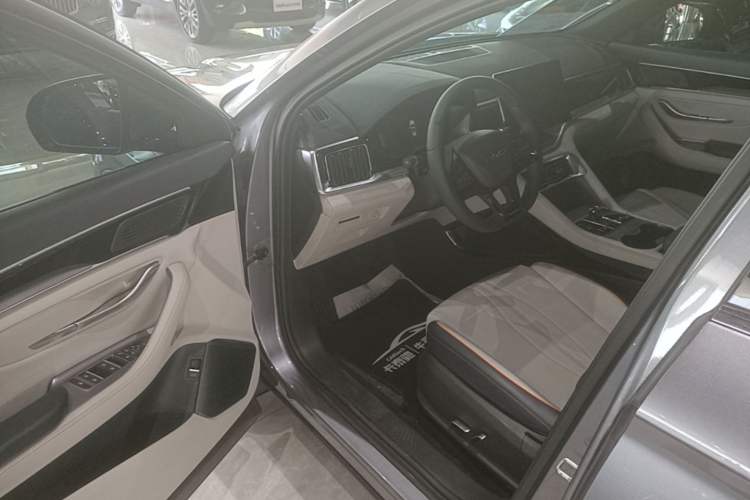 Used BYD Song PLUS New Energy 2023 Champion Edition EV 520KM Prestige Model Driver Seat