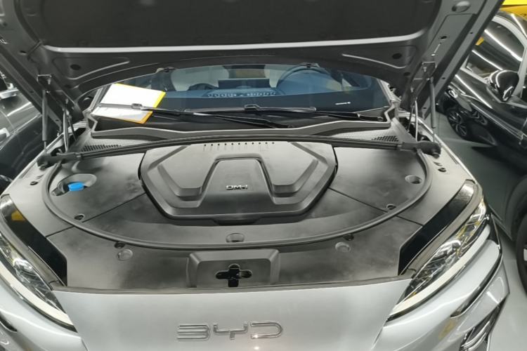 Used BYD Song PLUS New Energy 2023 Champion Edition DM-i 110KM Flagship Model Engine Bay