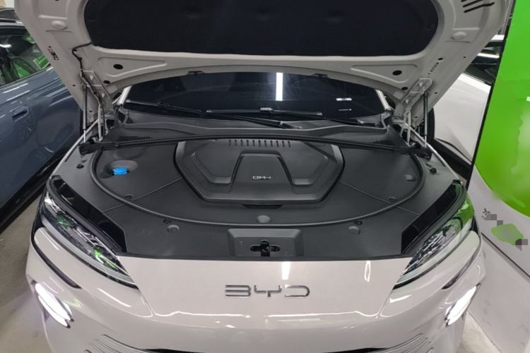 Used BYD Song PLUS New Energy 2023 Champion Edition DM-i 110KM Flagship PLUS Engine Bay