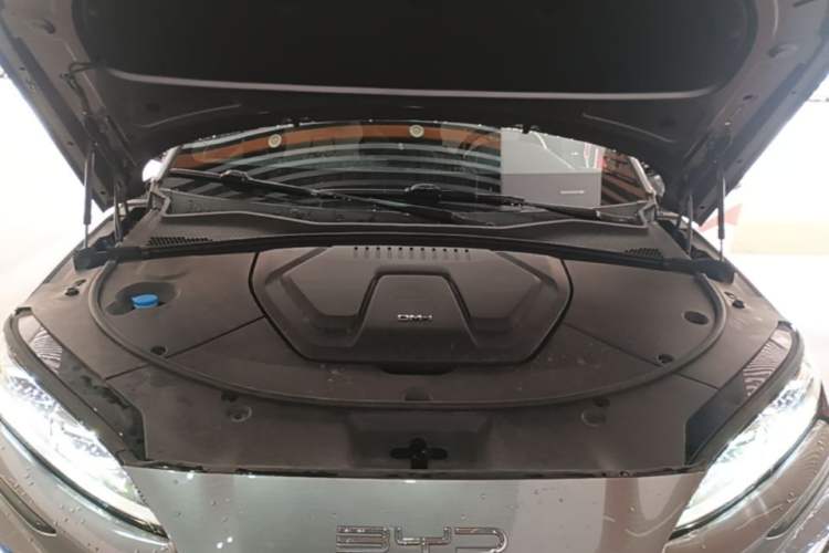 Used BYD Song PLUS New Energy 2023 Champion Edition DM-i 150KM Flagship PLUS Engine Bay