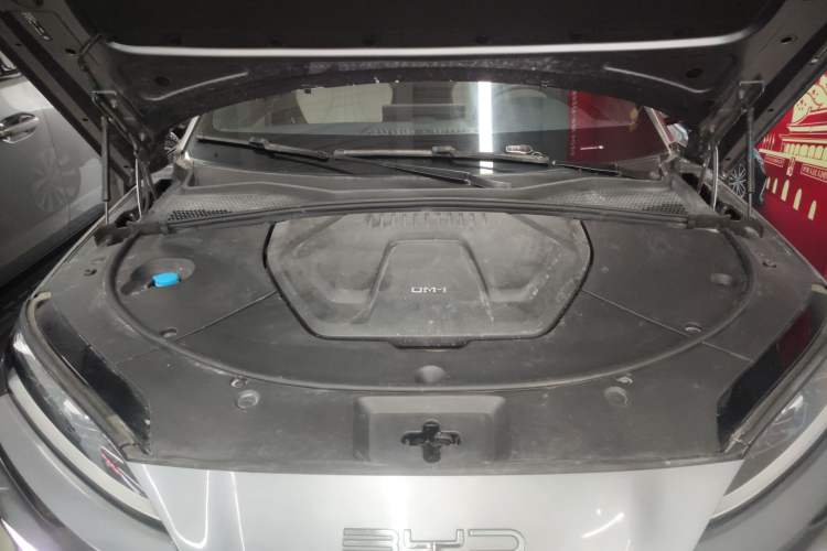 Used BYD Song PLUS New Energy 2023 Champion Edition DM-i 110KM Flagship PLUS Engine Bay