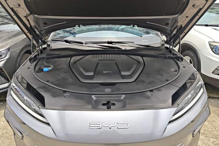 Used BYD Song PLUS New Energy 2023 Champion Edition DM-i 110KM Flagship PLUS Engine Bay