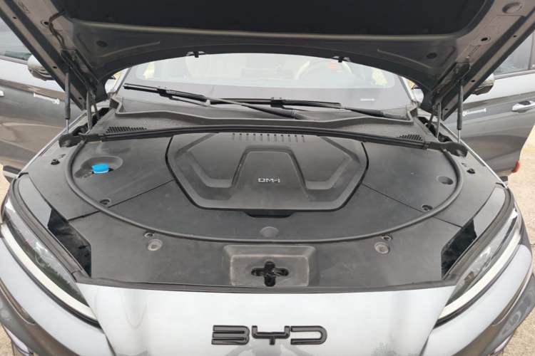 Used BYD Song PLUS New Energy 2023 Champion Edition DM-i 150KM Flagship PLUS Engine Bay