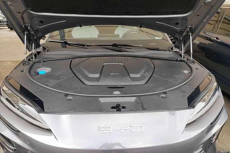 Used BYD Song PLUS New Energy 2023 Champion Edition DM-i 110KM Flagship Model Engine Bay