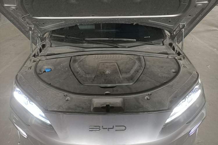 Used BYD Song PLUS New Energy 2023 Champion Edition EV 605KM Flagship PLUS Engine Bay