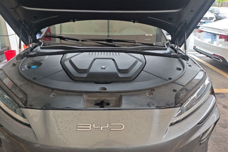 Used BYD Song PLUS New Energy 2023 Champion Edition EV 520KM Prestige Model Engine Bay