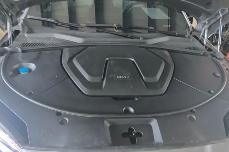 Used BYD Song PLUS New Energy 2023 Champion Edition DM-i 110KM Flagship PLUS Engine Bay