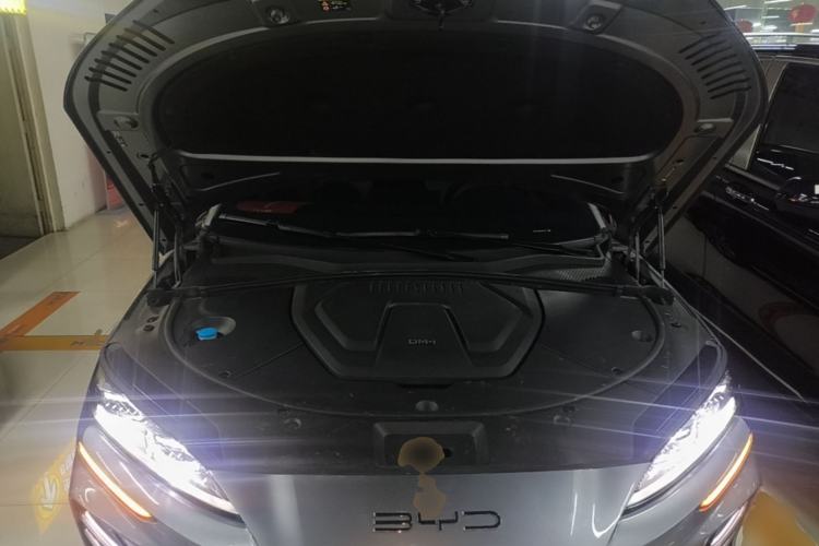 Used BYD Song PLUS New Energy 2023 Champion Edition DM-i 110KM Flagship PLUS Engine Bay