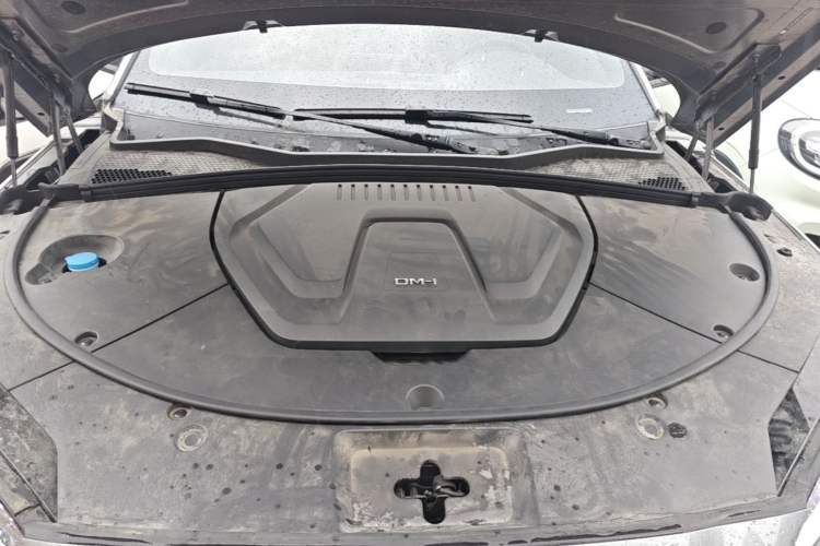 Used BYD Song PLUS New Energy 2023 Champion Edition DM-i 150KM Flagship PLUS Engine Bay