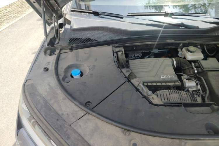 Used BYD Song PLUS New Energy 2023 Champion Edition DM-i 110KM Flagship PLUS Engine Bay Right