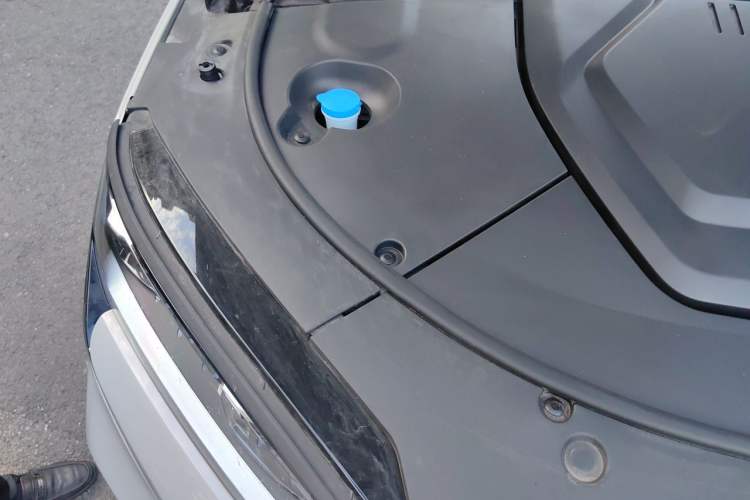 Used BYD Song PLUS New Energy 2023 Champion Edition DM-i 110KM Flagship Model Engine Bay Right