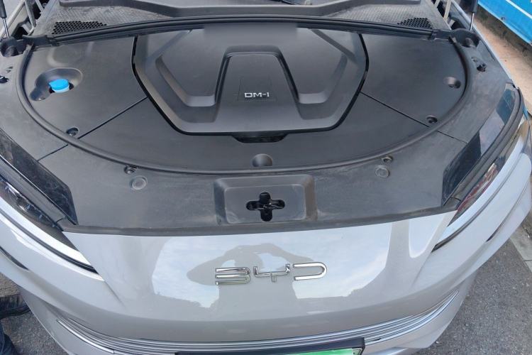 Used BYD Song PLUS New Energy 2023 Champion Edition DM-i 110KM Flagship Model Engine Bay