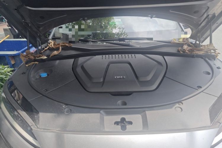 Used BYD Song PLUS New Energy 2023 Champion Edition DM-i 110KM Flagship PLUS Engine Bay
