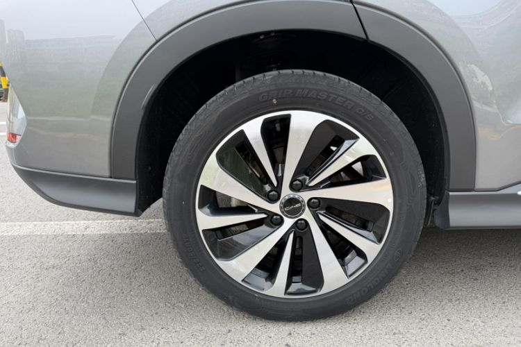 Used BYD Song PLUS New Energy 2023 Champion Edition DM-i 110KM Flagship PLUS Exterior 12