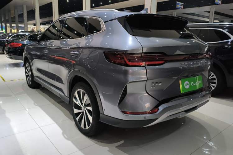 Used BYD Song PLUS New Energy 2023 Champion Edition EV 605KM Flagship PLUS Exterior 2