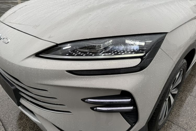 Used BYD Song PLUS New Energy 2023 Champion Edition DM-i 150KM Flagship PLUS Exterior 3
