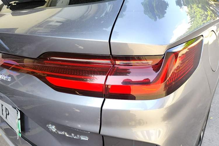 Used BYD Song PLUS New Energy 2023 Champion Edition DM-i 110KM Flagship PLUS Exterior 3