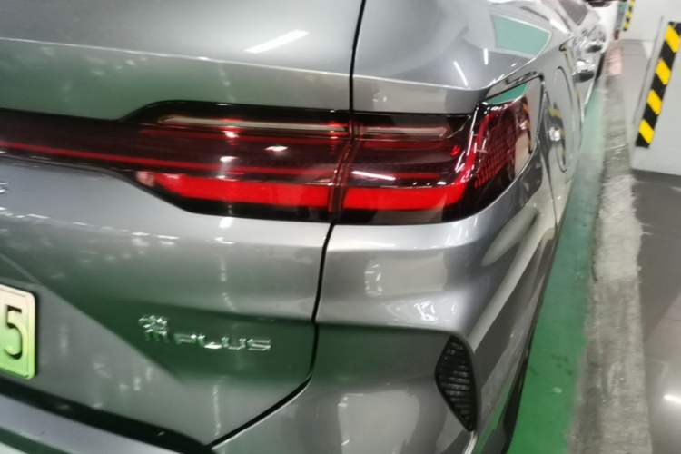 Used BYD Song PLUS New Energy 2023 Champion Edition DM-i 110KM Flagship PLUS Exterior 3