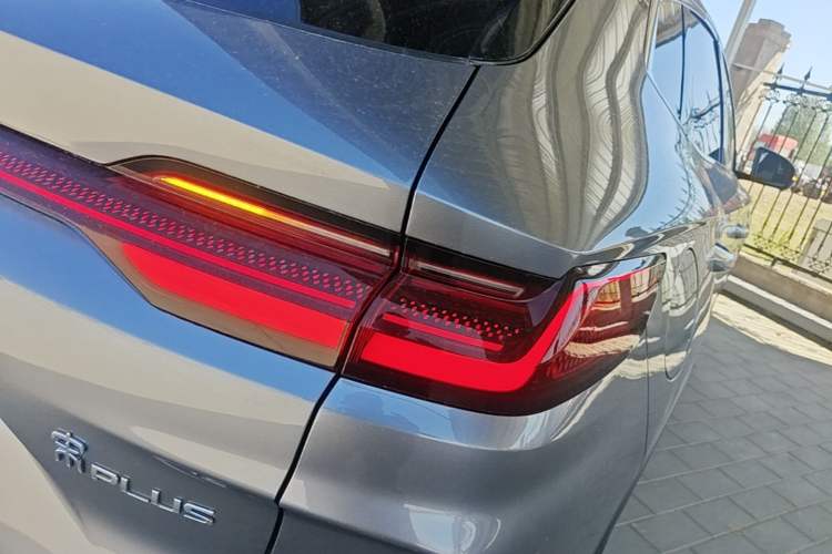 Used BYD Song PLUS New Energy 2023 Champion Edition DM-i 110KM Flagship PLUS Exterior 3