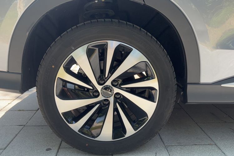 Used BYD Song PLUS New Energy 2023 Champion Edition DM-i 110KM Flagship PLUS Exterior 4